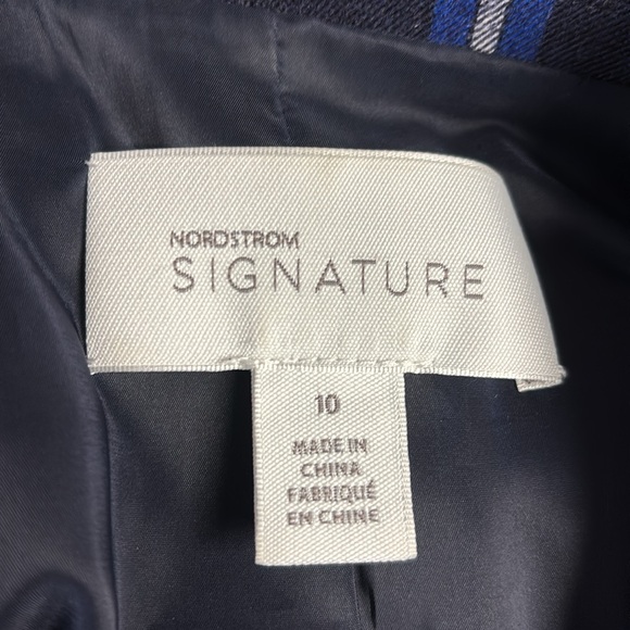 EUC Nordstrom Signature Wool Blazer - Picture 5 of 6